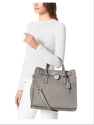 Michael Kors Hamilton Saffiano Leather Large Handbag • $80