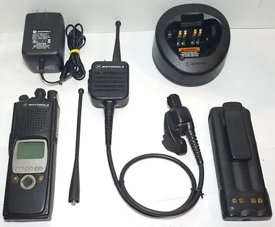 MOTOROLA XTS5000 700 800 MHz P25 Digital Police Fire EMS RADIO H18UCF9PW6AN • $239