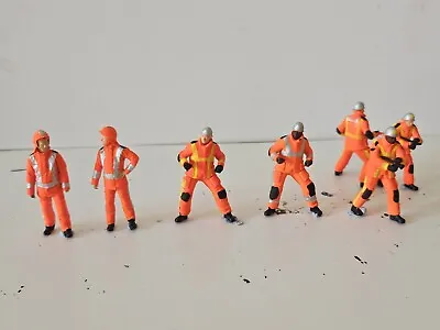 Scale3D 1/43 Scale Hand Painted Fire Fighter's 7 Figures Code 3 B • £23