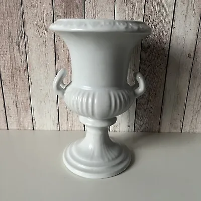 Vintage Dartmouth Pottery White Classic Urn Vase 67B 17.5cm / 7” Tall • £13.99