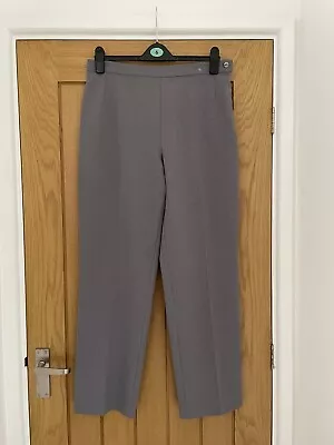 M&s Classic Trousers Size 14 16 R Taper Leg Lightweight Older Lady Style • £4.99