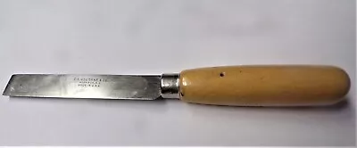 Vintage C.S. OSBORNE 76-1/2 Square Point Wood Handle Knife Upholstery NEW NOS • $22.50