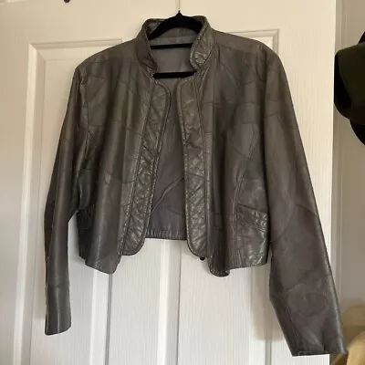 Vintage Leather Jacket Small 8-10 Grey Taupe Cropped Lined • $45