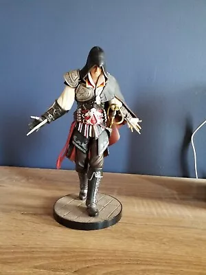 Assassins Assassin's Creed 2 II Black Edition Ezio Auditore Statue Figurine 8   • $125