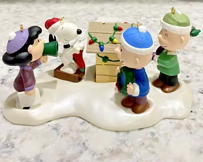 Hallmark Peanuts Decorating Snoopy's Dog House Christmas Set Missing Woodstock • $27.98