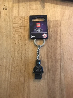 £1.04 • Buy Lego Marvel Studios Black Panther Keyring. New With Tags.