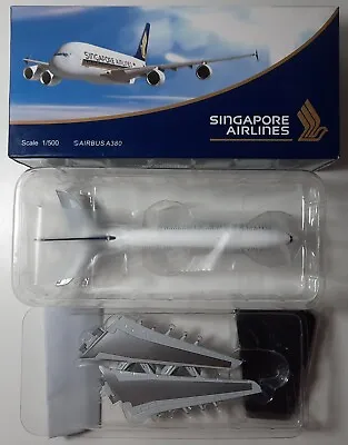 1:500 Lupa A380 Singapore Airlines • $120