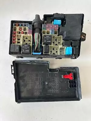 2005 Mazda 3 Engine Fuse Box • $68.69