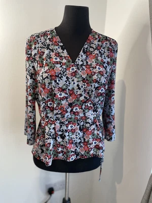 £5 • Buy Vintage Topshop Floral Wrap Top Size 14