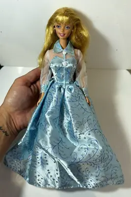 Vintage Mattel Princess Cinderella Barbie Blue Dress Blonde N0001-0139 Doll • $35.99