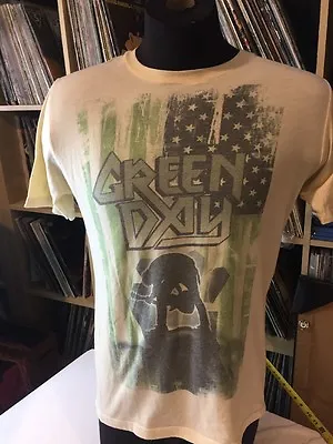 Green Day Rock Band Punk Shirt Athletic Fit Adult Medium  • $12.99