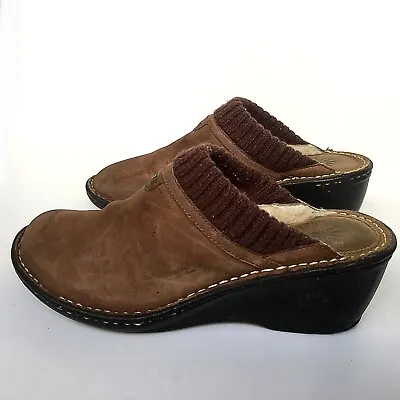 UGG Gael 3085 Brown Distressed Nubuck Leather Mules Wedges Slides Sz 8 • $38