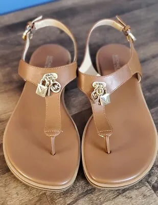 Michael Kors MK Plate Charm Thong Brown Leather Sandal Women's Size 8.5 • $40