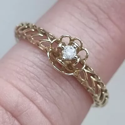 Hallmarked 9ct Yellow Gold Diamond Solitaire Flower Ring Openwork 417 10k P  • £89.99