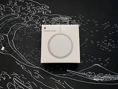 Apple MagSafe Wireless Charger For IPHONE 12 13 14 15 MAX - (Sealed) • £17.99