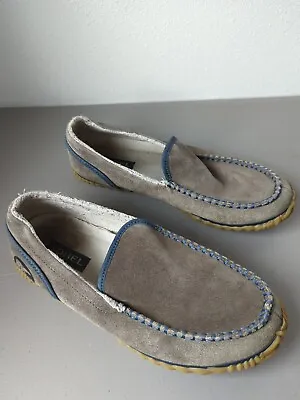 Sorel Moccasin Men’s Gray Suede Shoes Slippers Size 10 Driving Shoe Rubber Sole • $4.99