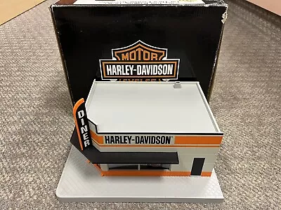 + MTH O RailKing Harley-Davidson Single Story Corner Store W/ Blinking Sign • $95