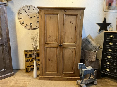 £645 • Buy Superb Large Vintage Reproduction  Pine Larder  / Old  Linen Cupboard