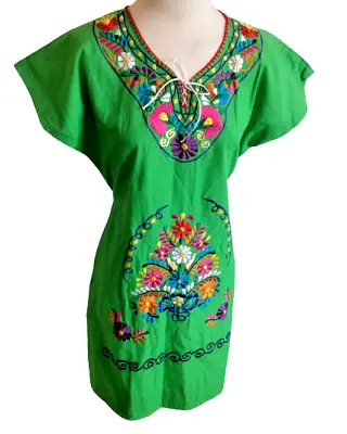 Vintage Mexican Embroidered Tunic Top Womens Green Floral Hippie Peasant Ethnic • $9.98