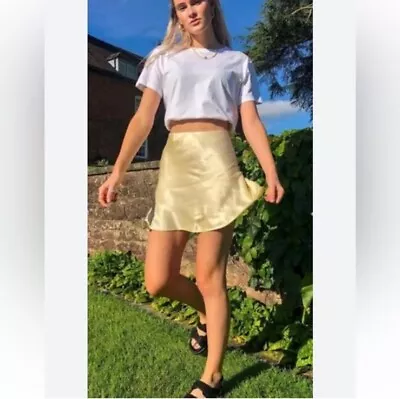 H&M Pastel Yellow Satin Mini Slip Skirt High Waist Elastic Waistband Size S  NWT • $35