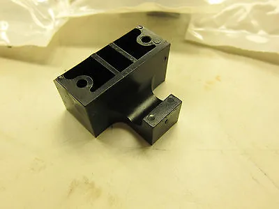 QTY 4 New M998 HMMWV HUMMER Door Assembly Latch Guides 12339450  • $7.90