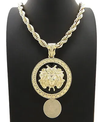 NEW MEDUSA PENDANT WITH 8mm 20  ROPE CHAIN • $21.99