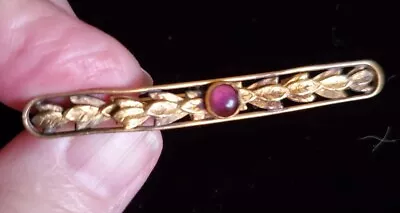 Antique Vntg Jewelry Amethyst Cabachon & Goldtone Edwardian Art Nouveau Bar Pin  • $34.71