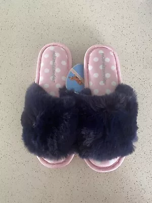 Peter Alexander Ladies Fabulous Fur Slippers Navy Medium GREAT GIFT FOR MUM • $35