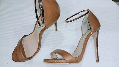 Tony Bianco - 'Aero' - Tan Stiletto Heels With Rose Gold Ankle Metal - Size 6.5 • $40