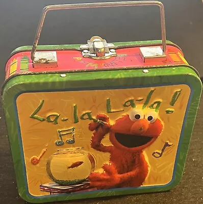 ELMO'S WORLD Sesame Workshop 2005 Mini Lunch Box Tin 5.5  X 4.75  X 2.25  Used! • $9.99