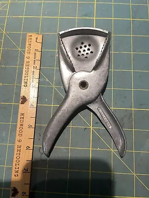 VINTAGE WILLIAMSON ALUMINUM HAND HELD LEMON SQUEEZER KITCHEN UTENSIL USA Juicer • $7