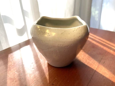 $25 • Buy Zanesville Stoneware Art Pottery Gloss Off White  #F-2 Vase