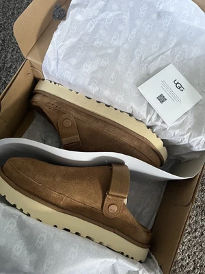 £130 • Buy Ugg Goldenstar Clogs- Chestnut UK7