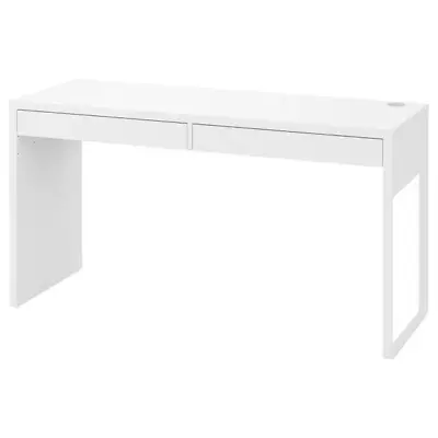 IKEA Micke White Desk - Good Condition • £40
