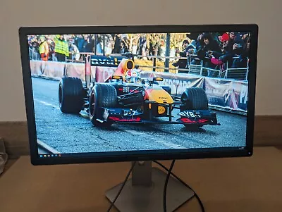 Dell P2715Q 27 Inch Widescreen IPS 4k LCD Monitor • £5.50