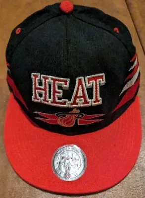  Miami Heat SnapBack - Mitchell & Ness • $14.99