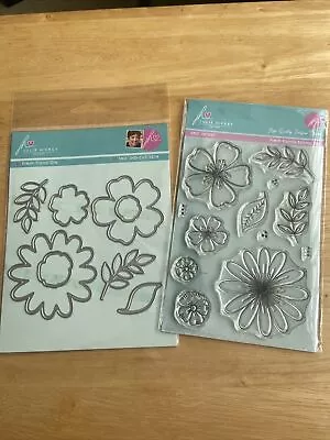 £15 • Buy Julie Hickey Stamp Set Fresh Florals JH1030 & MATCHING DIES  JHD1014  Brand New