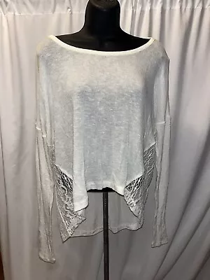 $19.31 • Buy Hollister Women Small Lace Top Long Sleeve White Long Tail