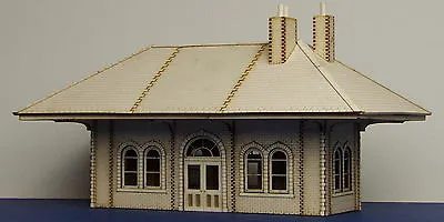 19th Century Roadside Railway Station  - LCC B 00-02 • £26.99