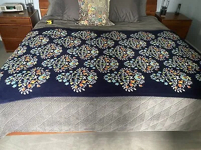 Vera Bradley  Throw Blanket Blue Flowers Soft Velvet  48  By 80  • $8.99