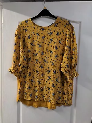 Ladies Mustard Floral Blouse Size 18. • £4