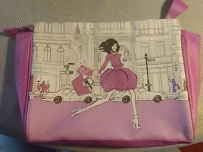 Elizabeth Arden Cosmetic Makeup Toiletries Bag Clutch Purse Pink Artistic Sketch • $4.99