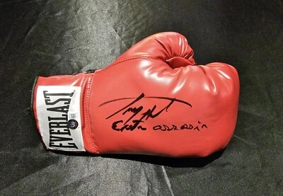 $199.99 • Buy Larry Holmes Authentic Signed Red Everlast Boxing Glove BAS Witnessed