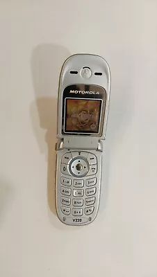 407.Motorola V220 Very Rare - For Collectors - Unlocked • $29.99