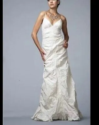 Gorgeous Nicole Miller Taffeta Ruched Wedding Dress Sz4 • $300