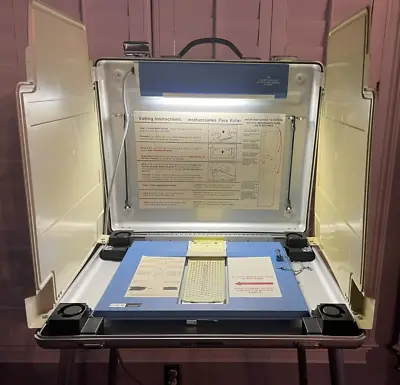 CES Votomatic 2000 USA Voting Station:  Controversy 2000 Bush Gore Hanging Chad • $2750