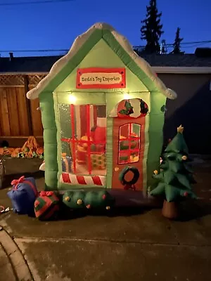Gemmy Airblown Inflatable Holiday House With Rotating Interior ( Christmas ) • $400