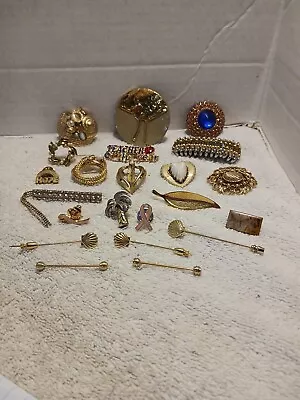 22 Vintage Broochs & Pins  • $4.12