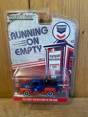 Greenlight 41130-A Running On Empty 1954 Ford F-100 Recovery Truck 1/64 (b17) • $25.55