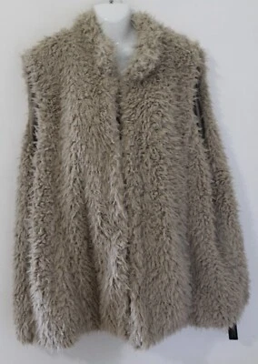 £15.99 • Buy Beige Roman Originals Curve Textured Faux Fur Gilet - Size 26 - 28 - BNWT